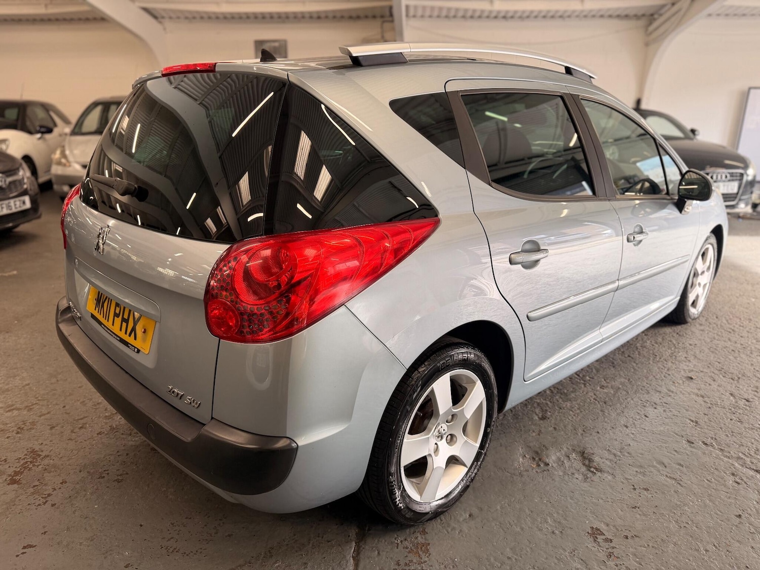 Used Peugeot 207 2011 for sale - 76485804: Photo 8