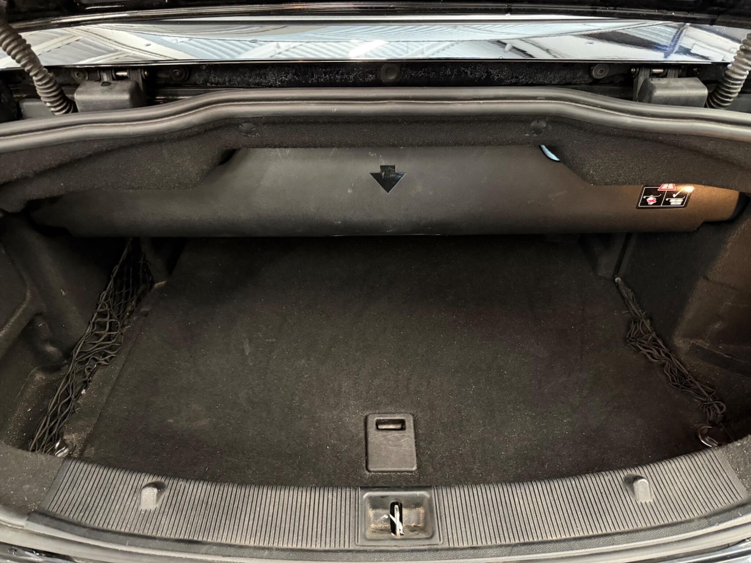 Used Mercedes-Benz E Class 2011 for sale - 76989101: Photo 29