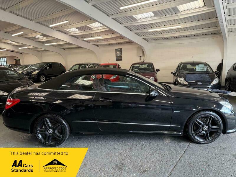 Used Mercedes-Benz E Class 2011 for sale - 76989101: Photo 8