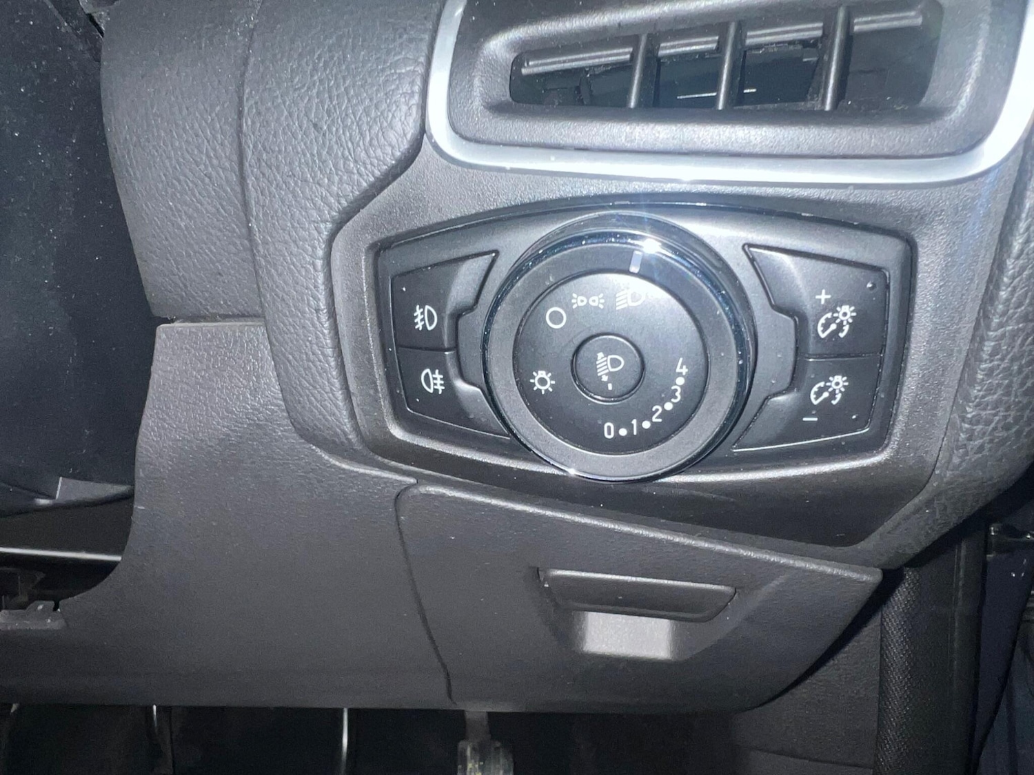 Used Ford Focus 2014 for sale - 76398155: Photo 12