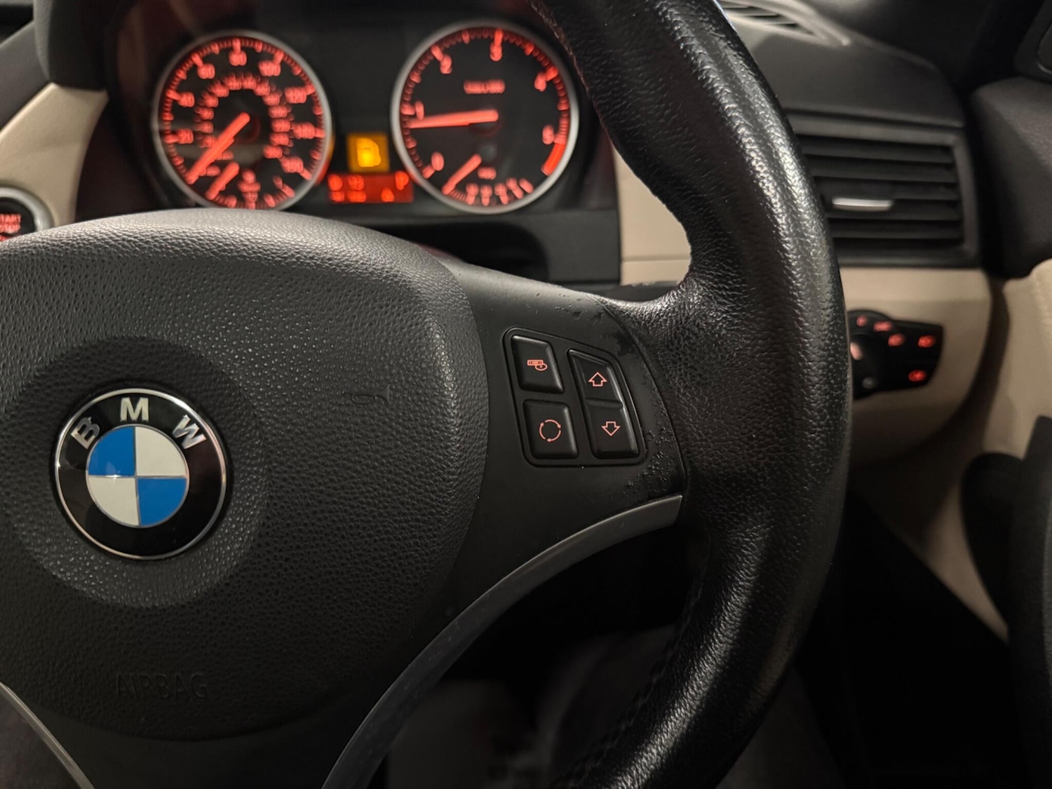 Used BMW X1 2010 for sale - 76994053: Photo 25