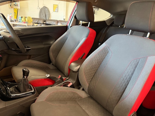Used Ford Fiesta 2015 for sale - 75449346: Photo 27