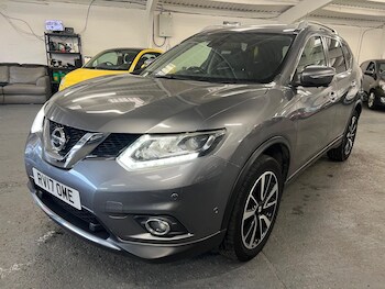 Used Nissan X-Trail 2017 for sale - 76424180: Photo
