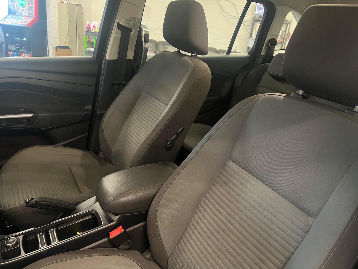 Used Ford Grand C-Max 2016 for sale - 77305296: Photo 33