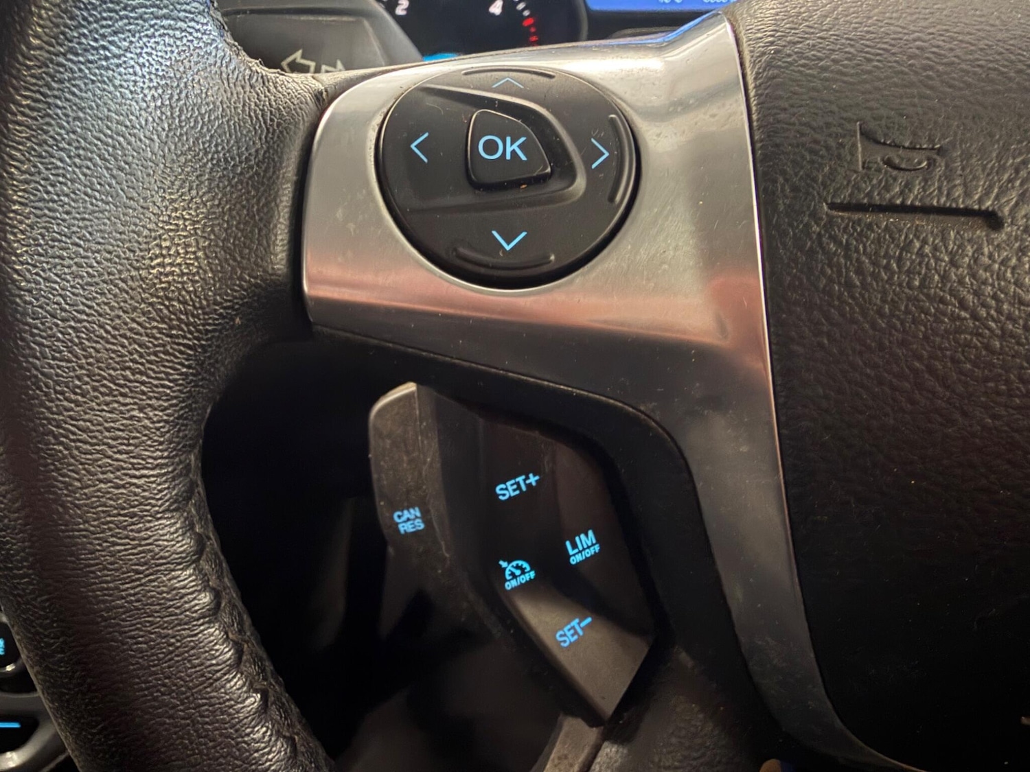 Used Ford Focus 2011 for sale - 77550160: Photo 17