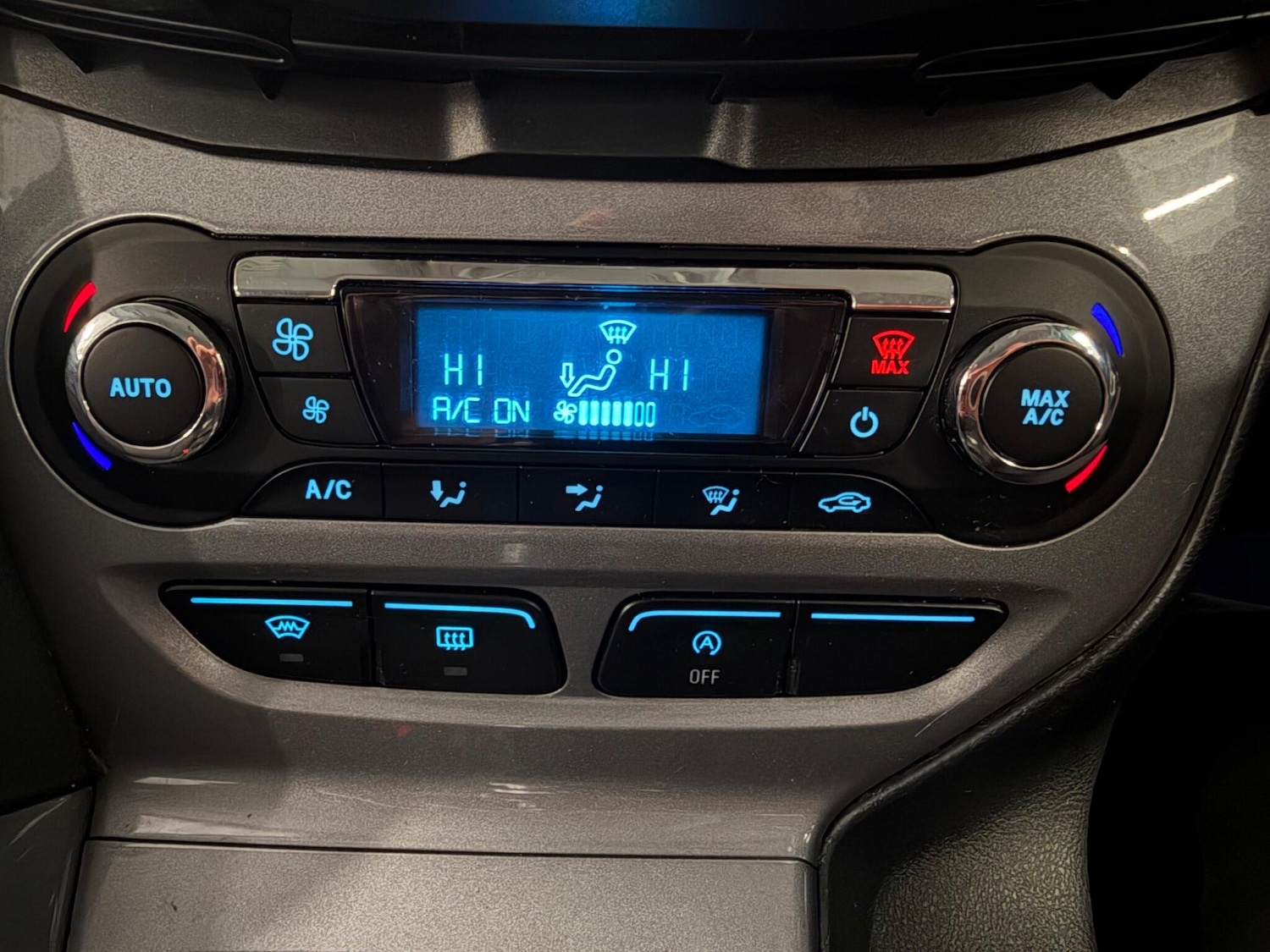 Used Ford Focus 2011 for sale - 77550160: Photo 28