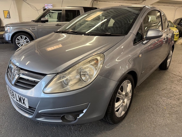 Used Vauxhall Corsa 2008 for sale - 76189437: Photo 3