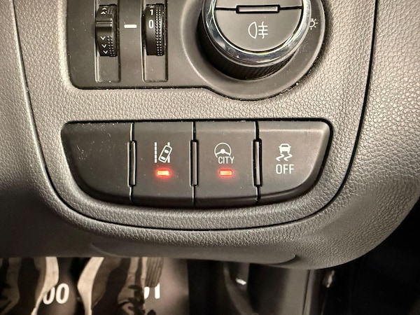 Used Vauxhall Viva 2016 for sale - 76188573: Photo 19