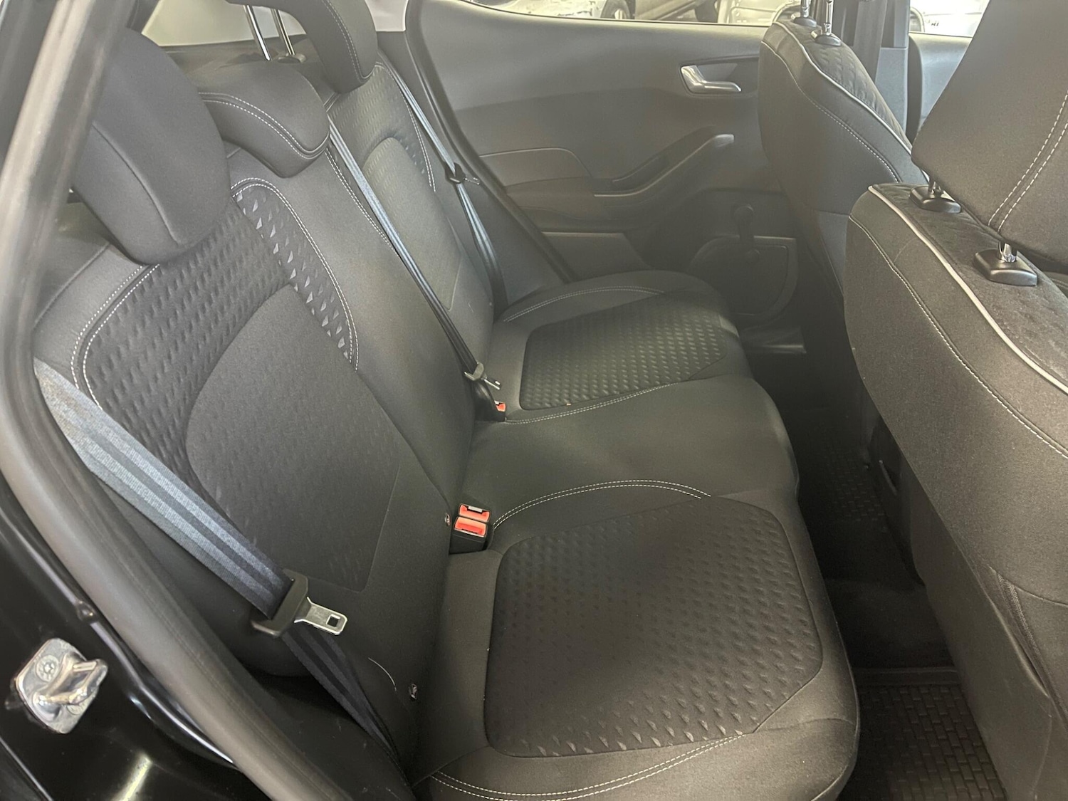 Used Ford Fiesta 2017 for sale - 77091270: Photo 12