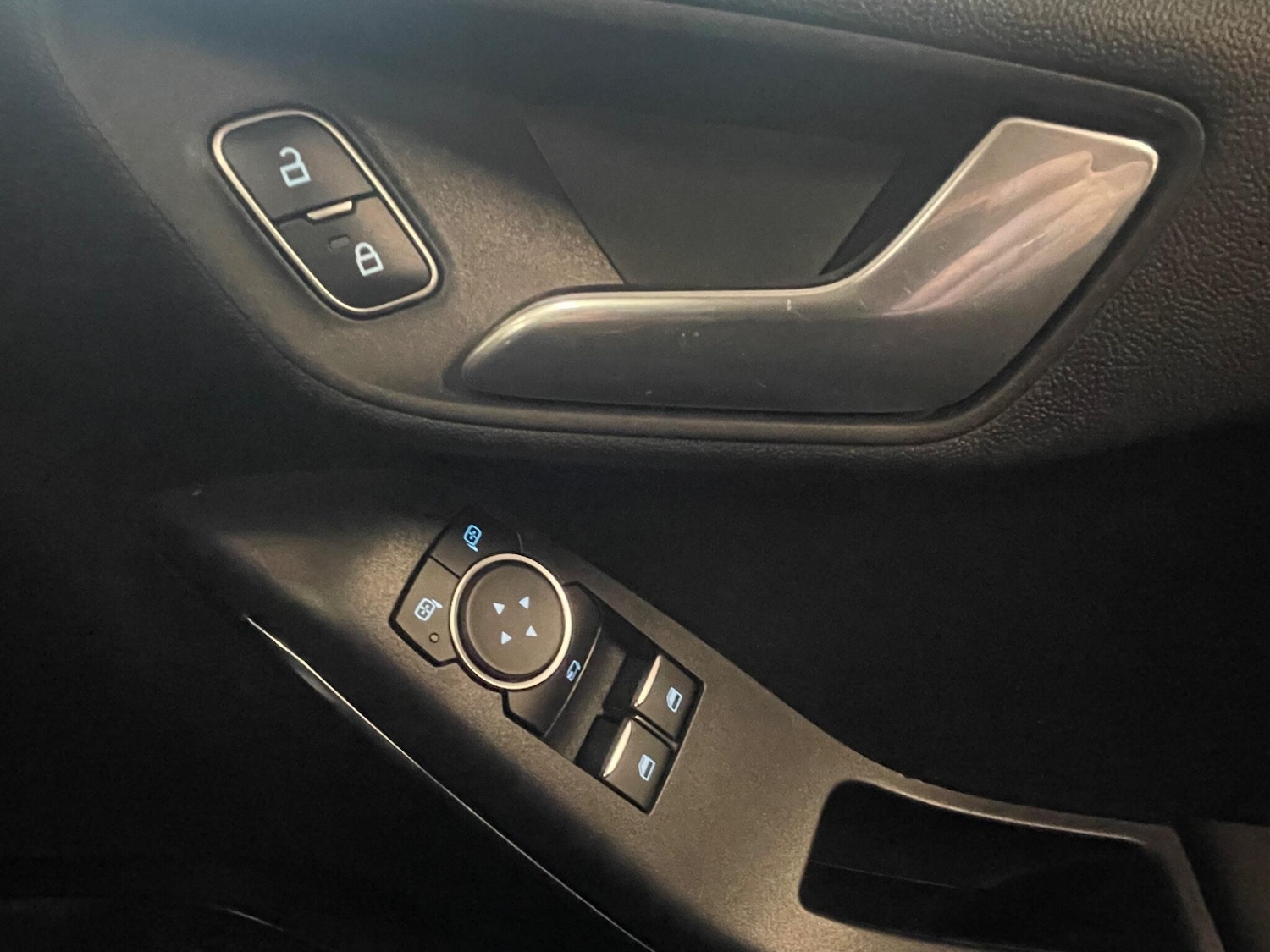 Used Ford Fiesta 2017 for sale - 77091270: Photo 34