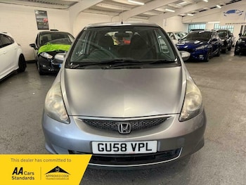 Used Honda Jazz 2008 for sale - 76159038: Photo 2