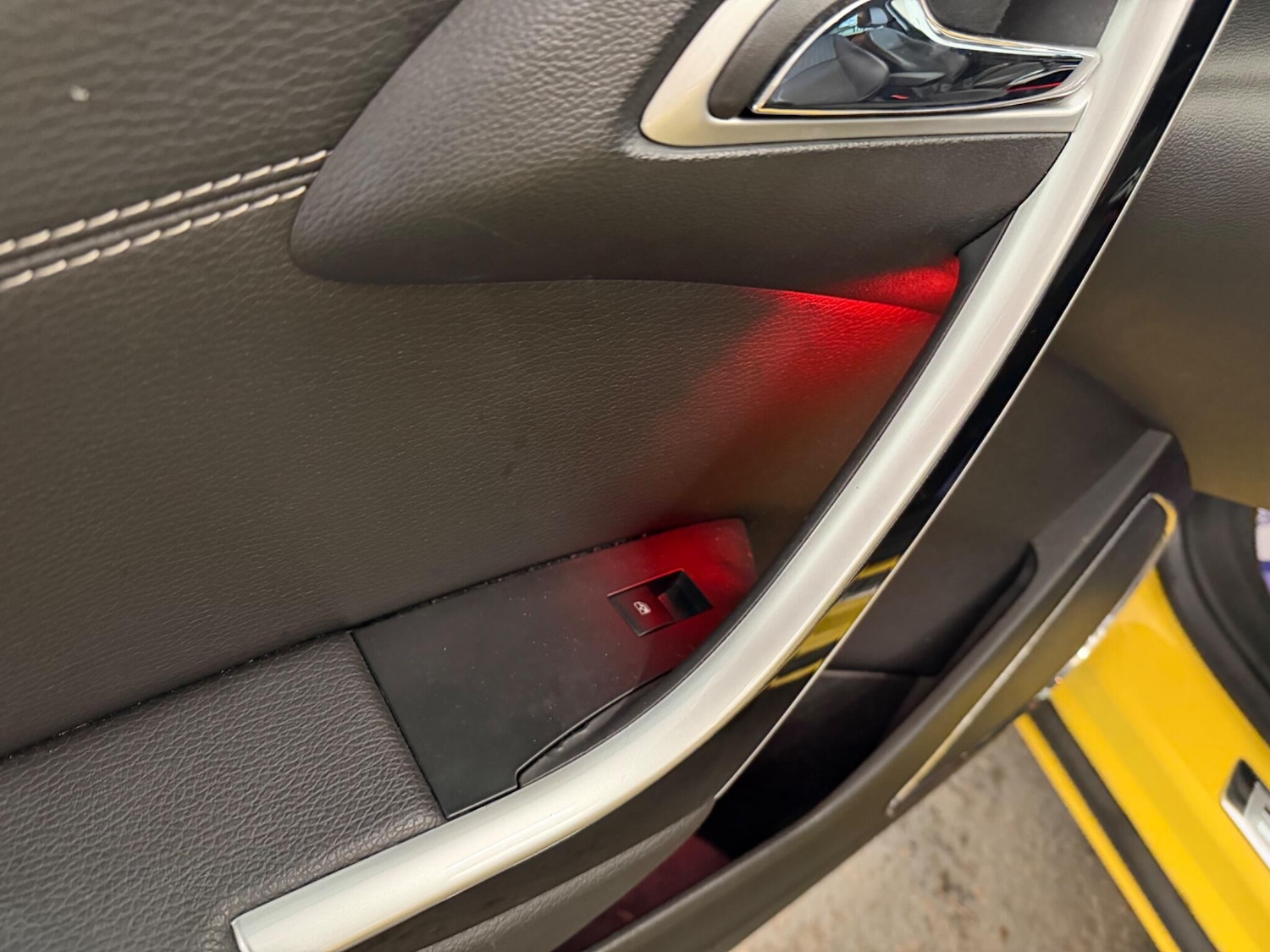 Used Vauxhall Astra GTC 2013 for sale - 77549855: Photo 19