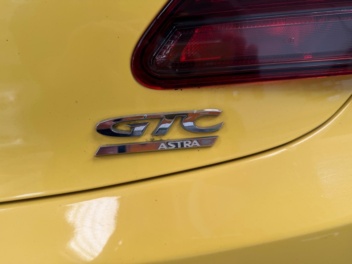 Used Vauxhall Astra GTC 2013 for sale - 77549855: Photo 32