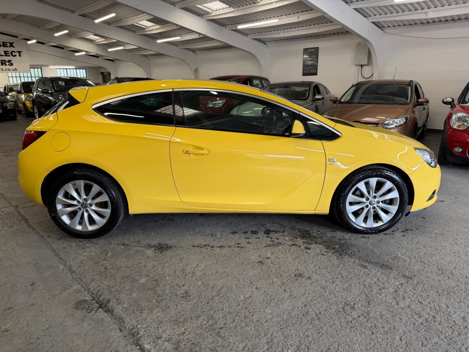 Used Vauxhall Astra GTC 2013 for sale - 77549855: Photo 7