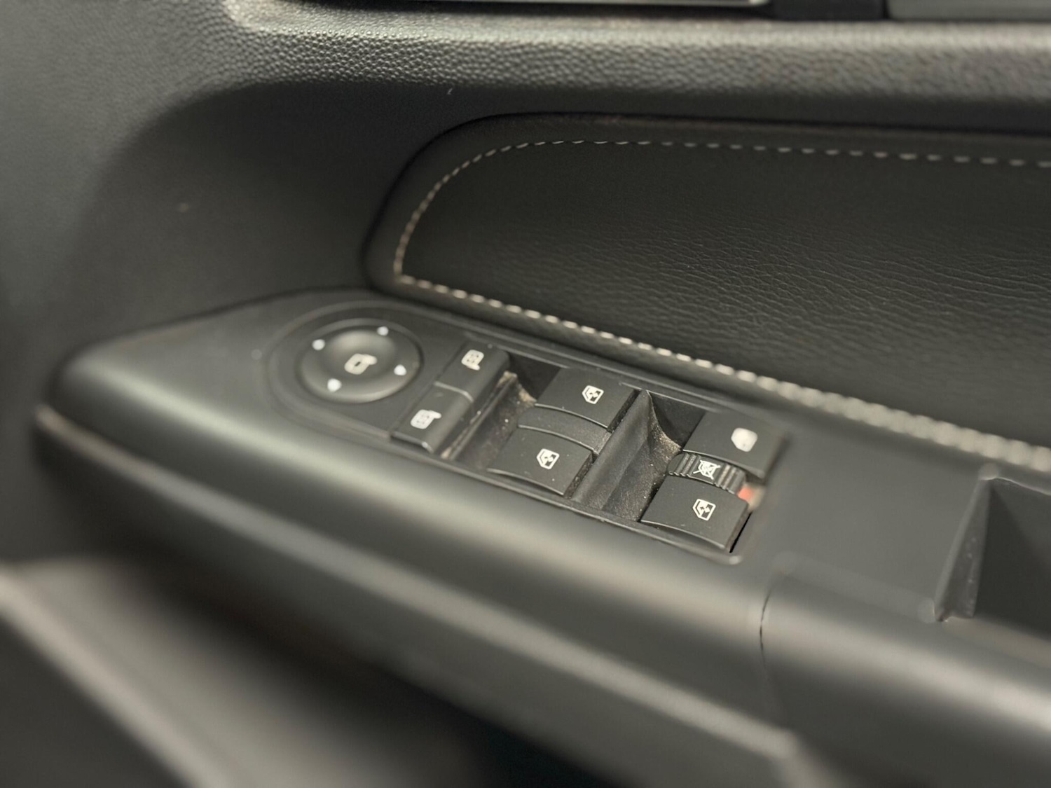 Used Vauxhall Astra 2009 for sale - 76659115: Photo 20