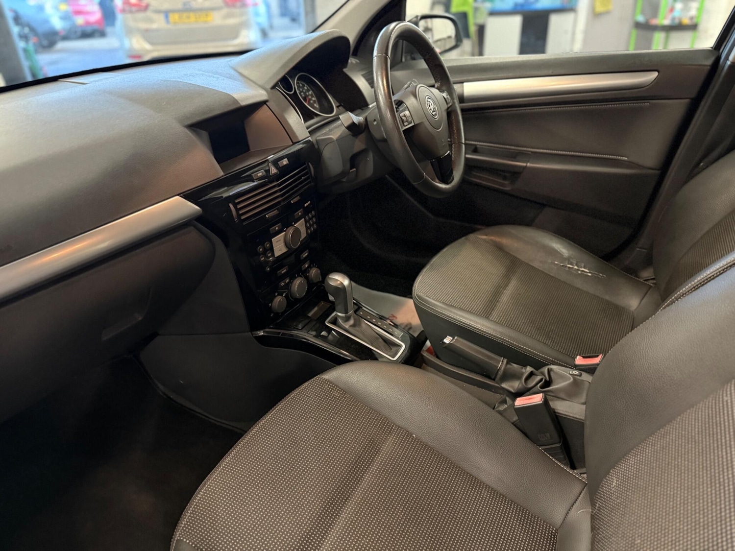 Used Vauxhall Astra 2009 for sale - 76659115: Photo 30