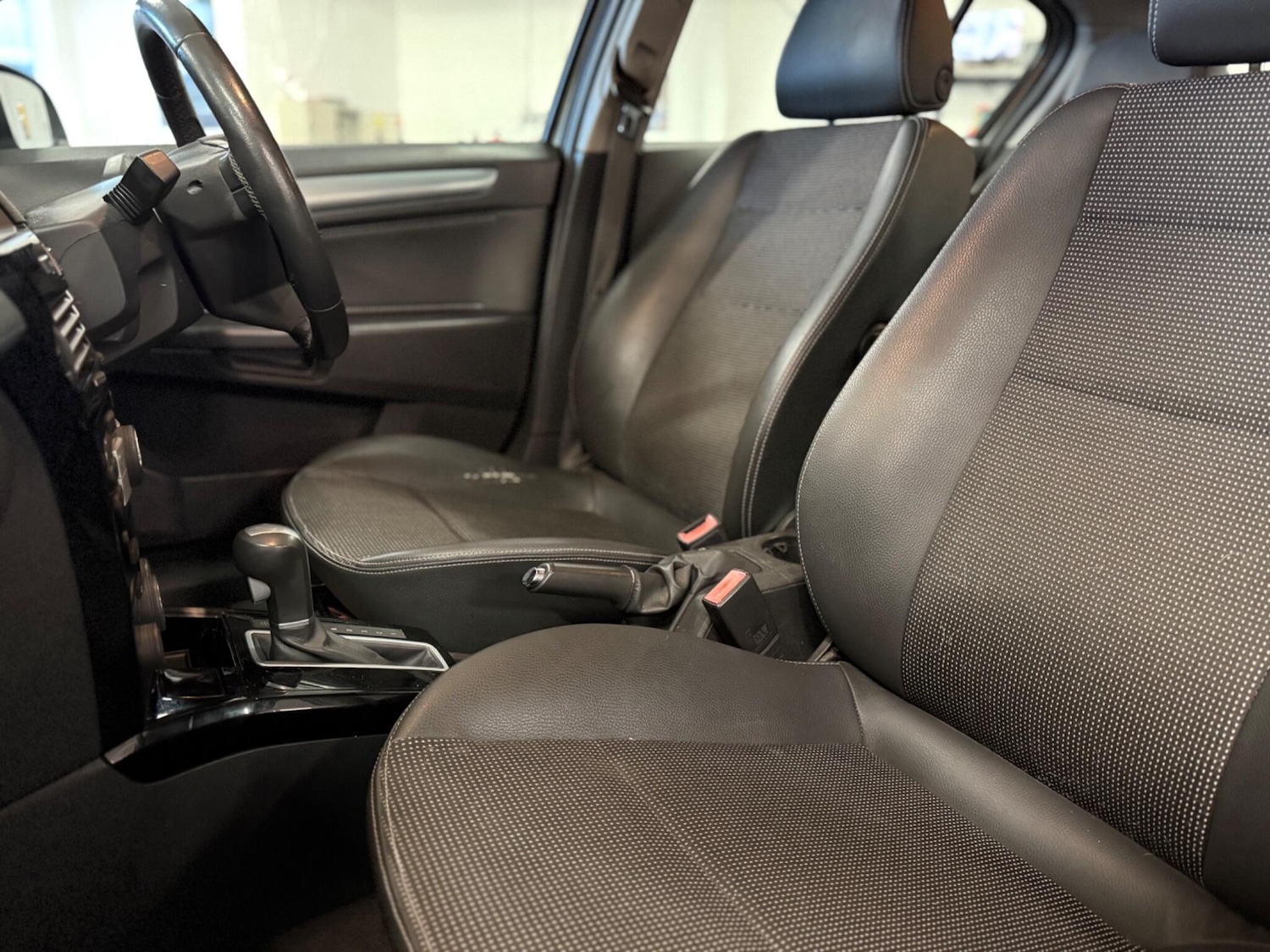 Used Vauxhall Astra 2009 for sale - 76659115: Photo 31