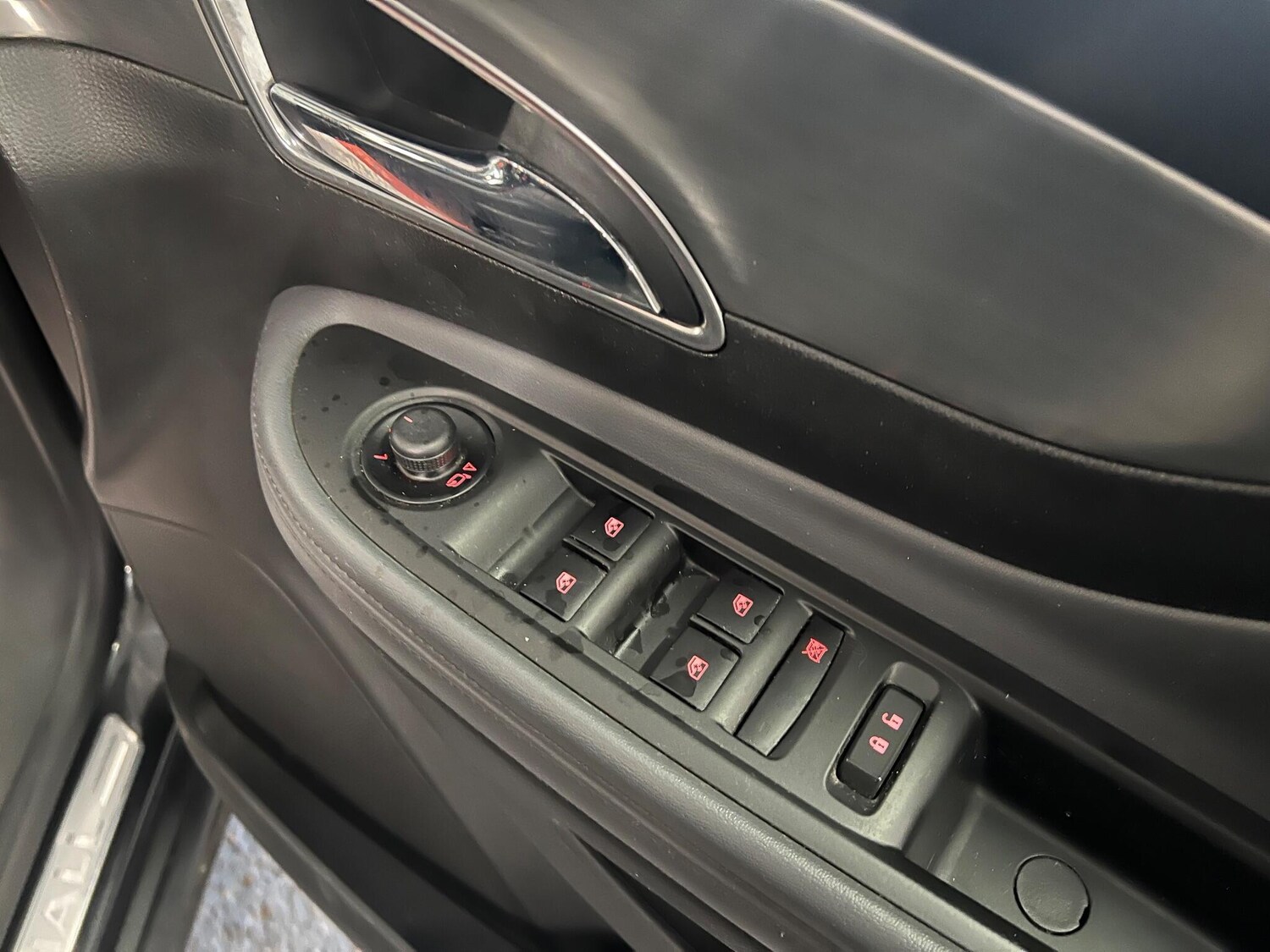 Used Vauxhall Mokka 2015 for sale - 76849900: Photo 21