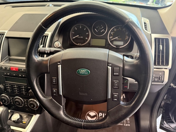 Used Land Rover Freelander 2 2011 for sale - 76084044: Photo 31
