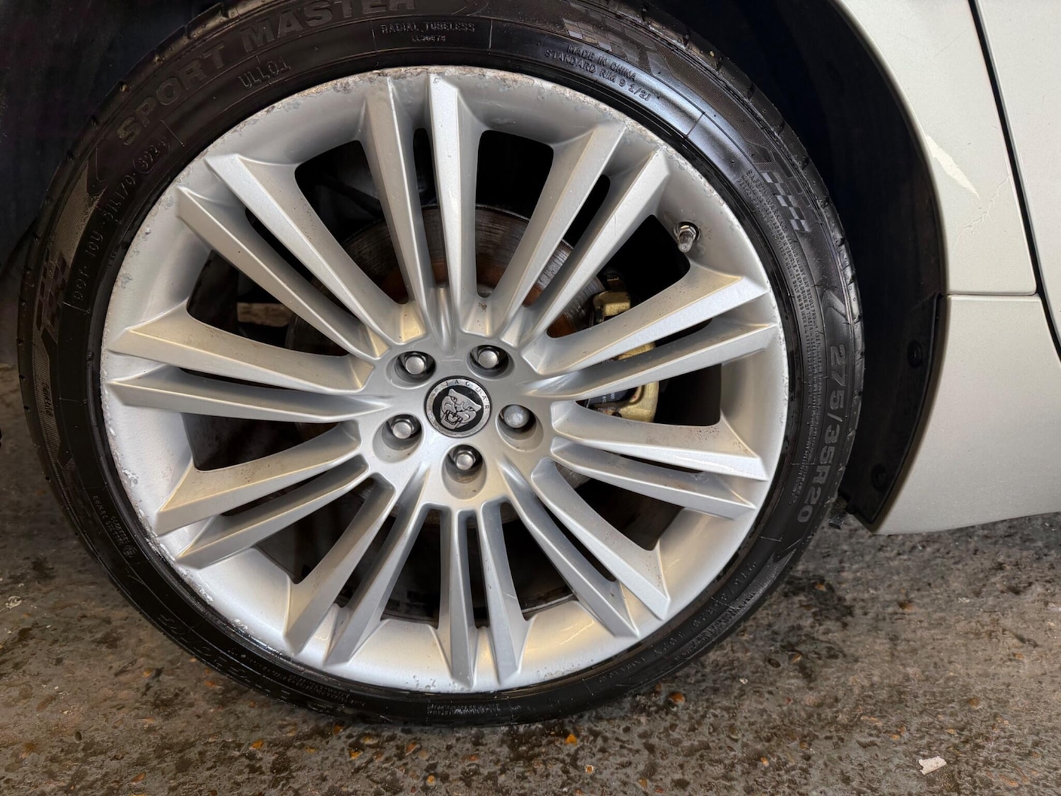 Used Jaguar XJ 2012 for sale - 76926808: Photo 25