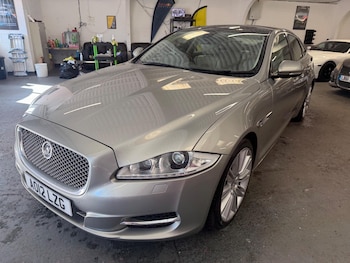 Used Jaguar XJ 2012 for sale - 76926808: Photo