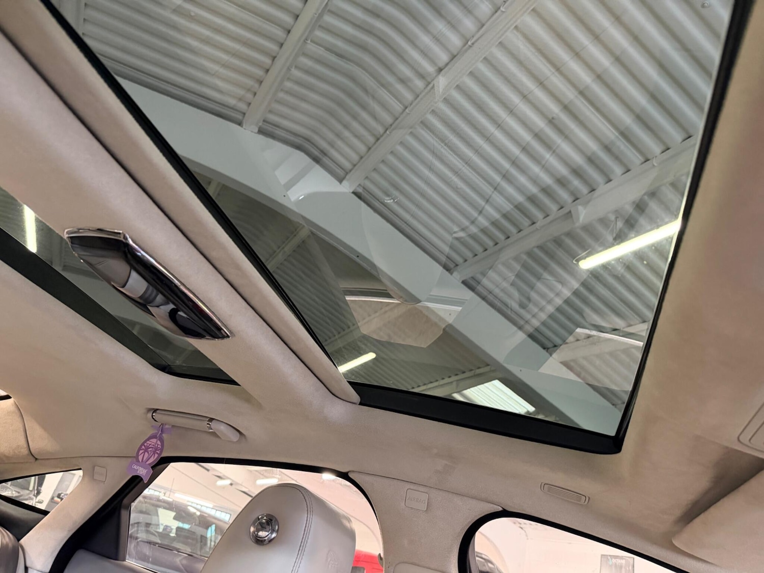 Used Jaguar XJ 2012 for sale - 76926808: Photo 41