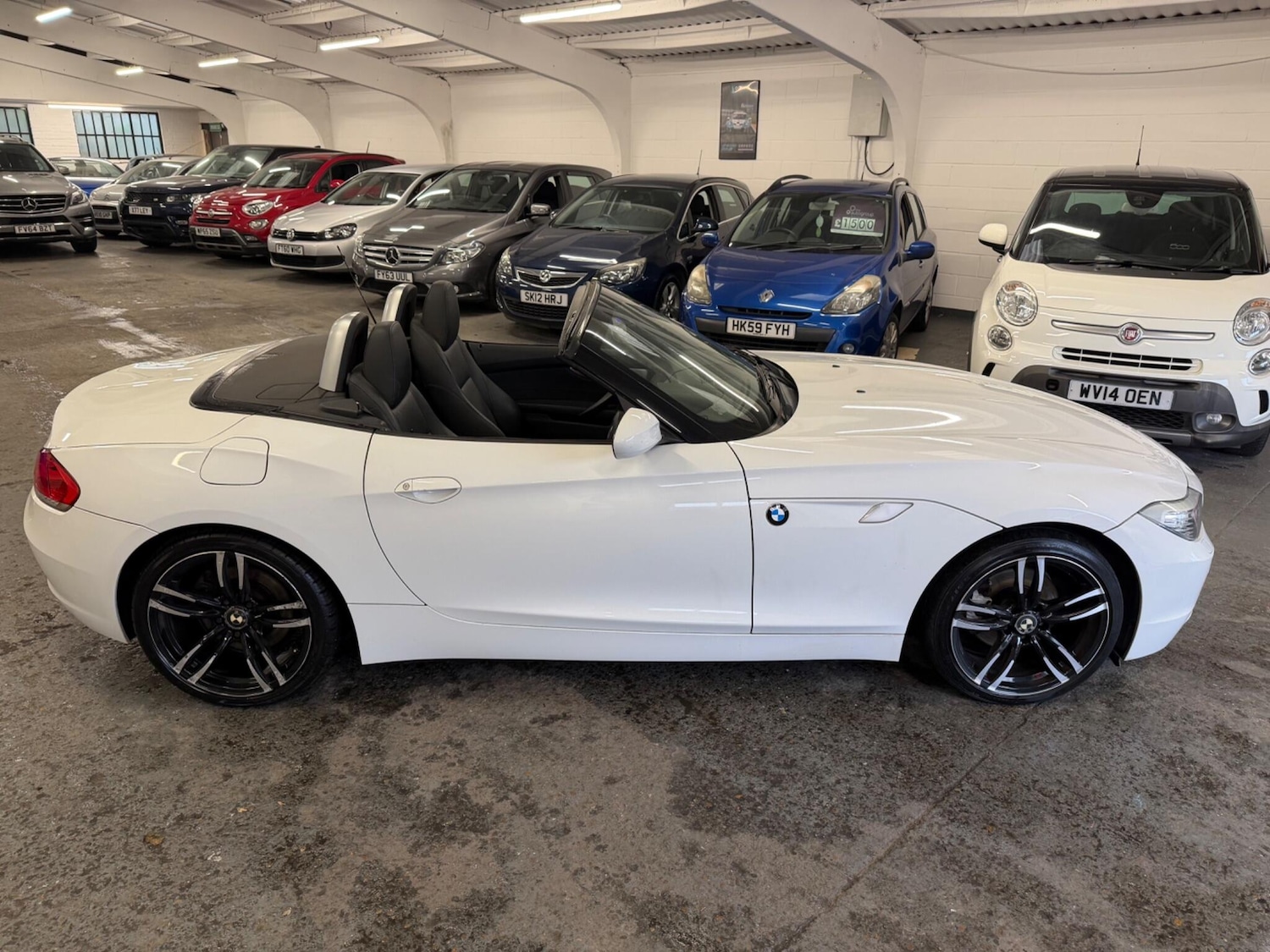 Used BMW Z4 2010 for sale - 78047988: Photo 10