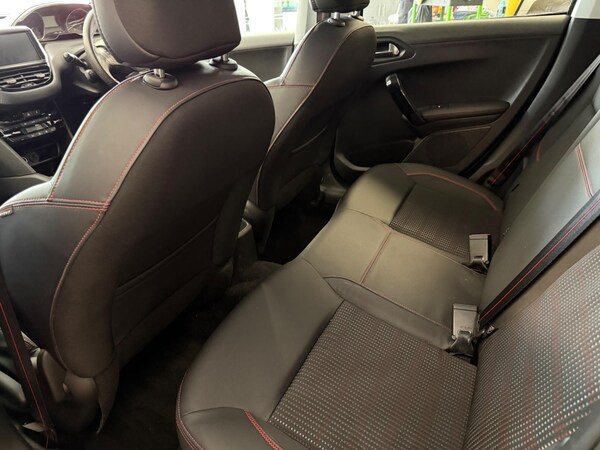 Used Peugeot 208 2015 for sale - 76020338: Photo 13