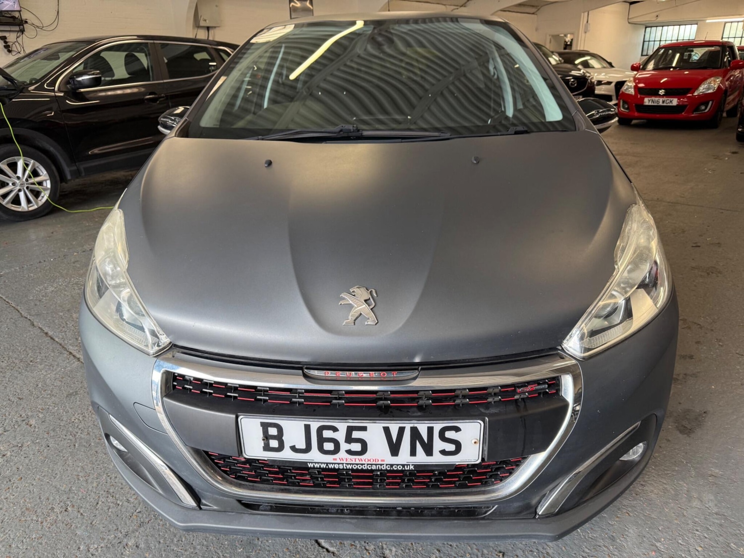 Used Peugeot 208 2015 for sale - 76020338: Photo 2