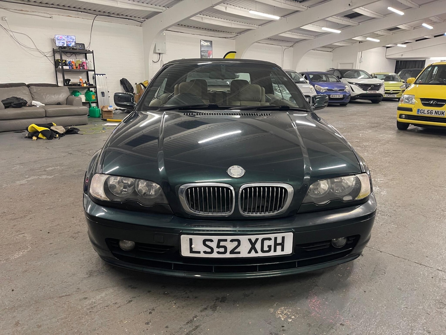 Used BMW 3 Series 2003 for sale - 77016804: Photo 2