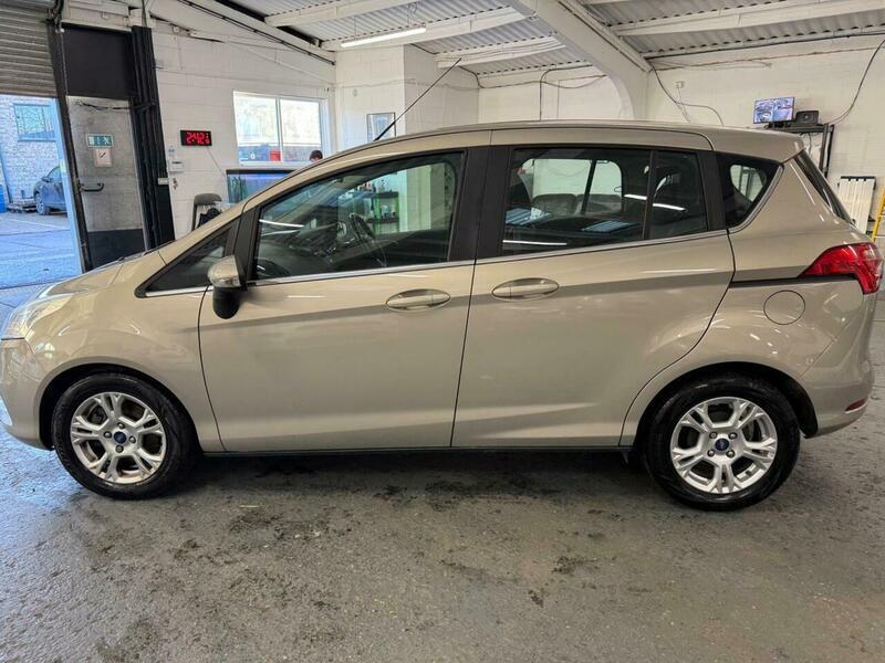 Used Ford B-MAX 2014 for sale - 76657940: Photo 10