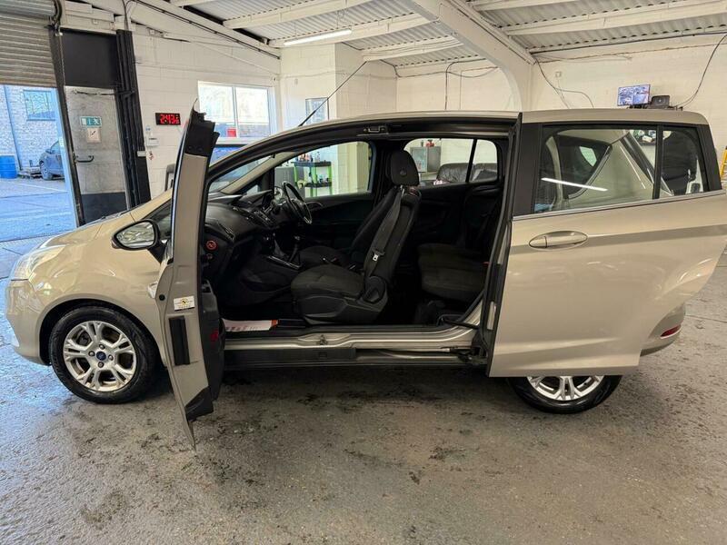 Used Ford B-MAX 2014 for sale - 76657940: Photo 15