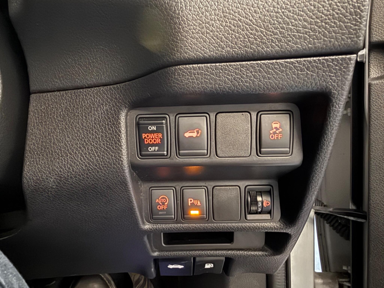 Used Nissan X-Trail 2014 for sale - 77705623: Photo 16