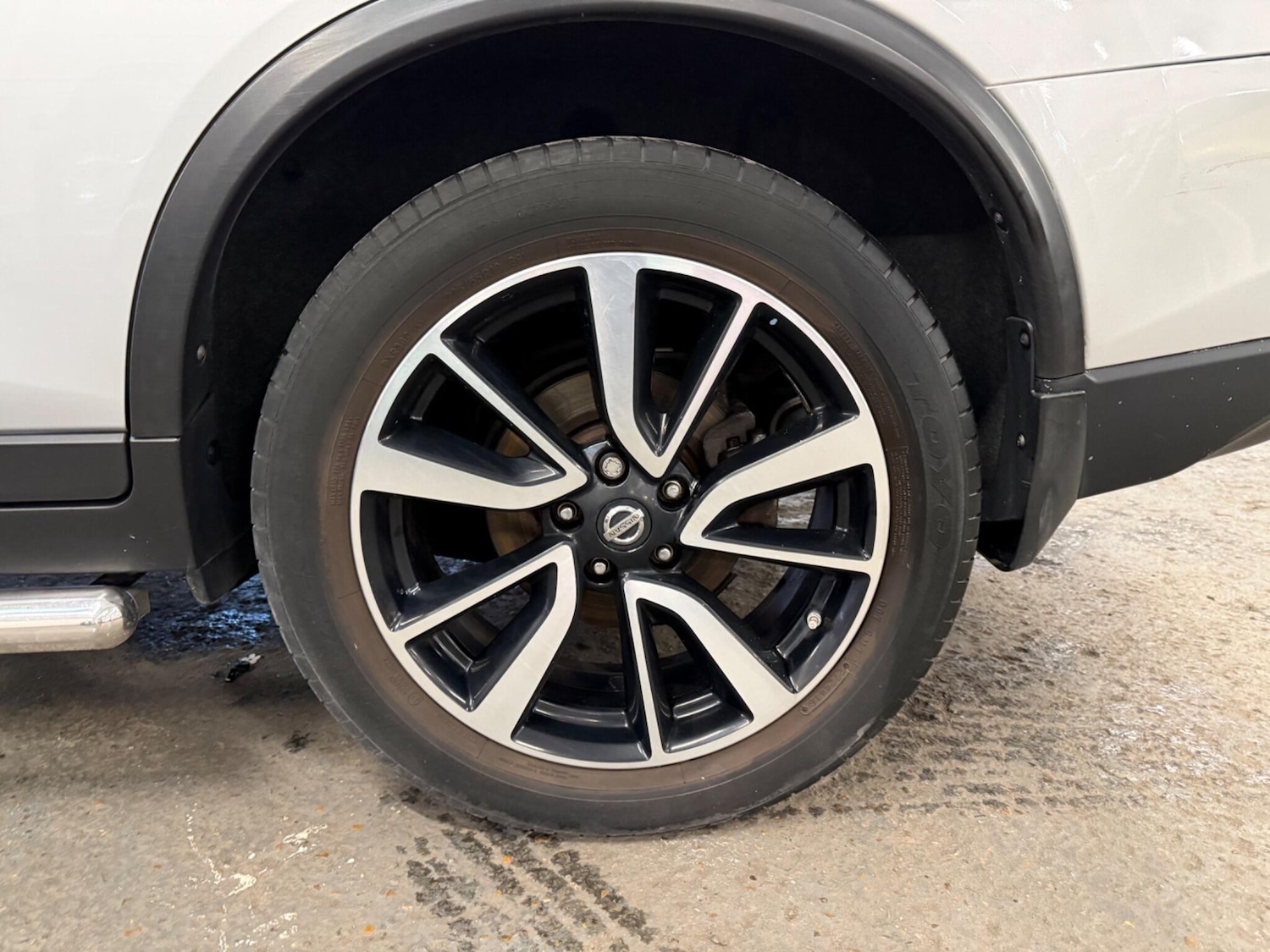 Used Nissan X-Trail 2014 for sale - 77705623: Photo 24