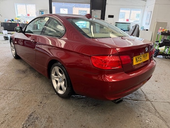Used BMW 3 Series 2011 for sale - 78784265: Photo