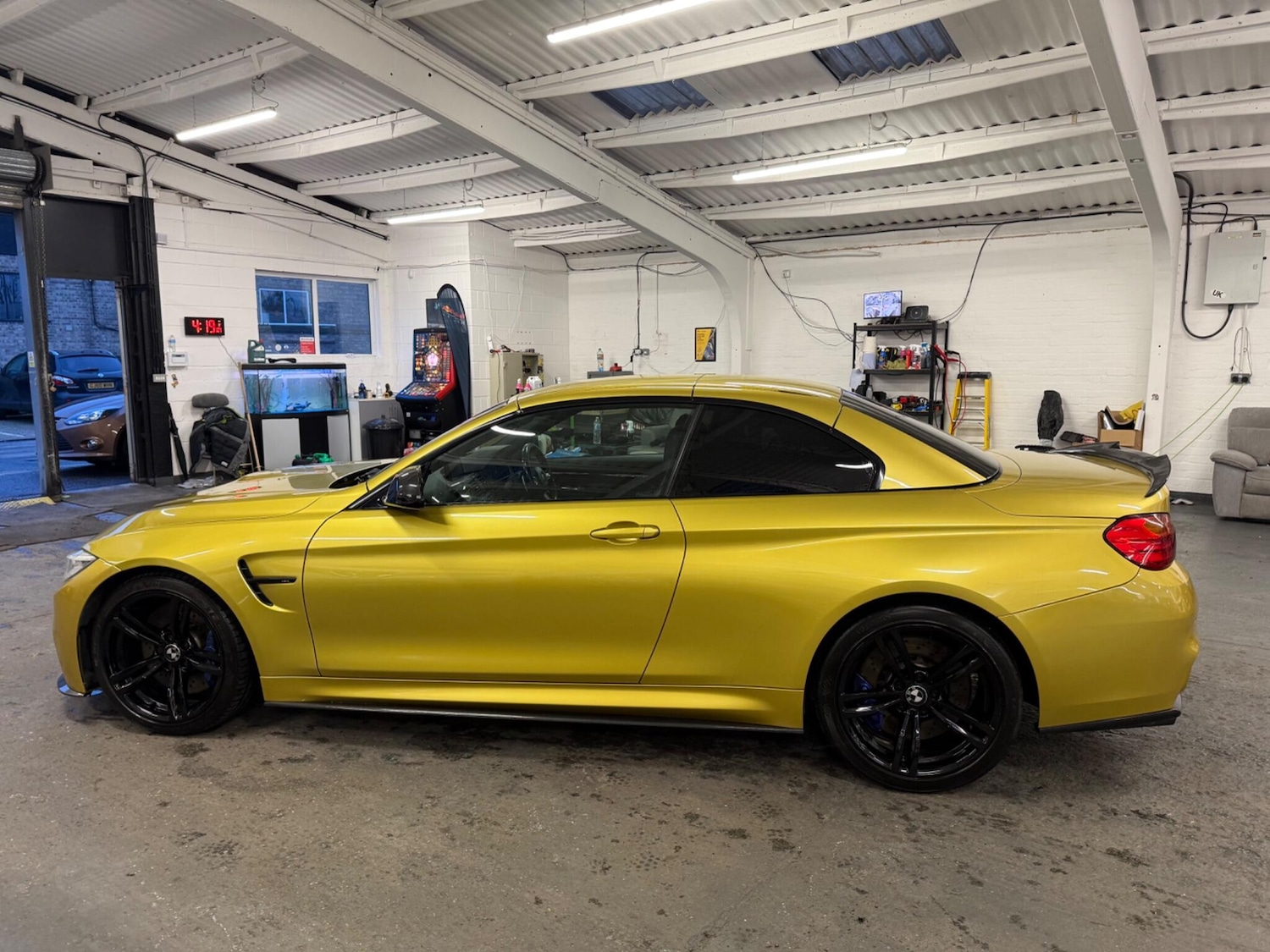 Used BMW M4 2015 for sale - 77330838: Photo 38
