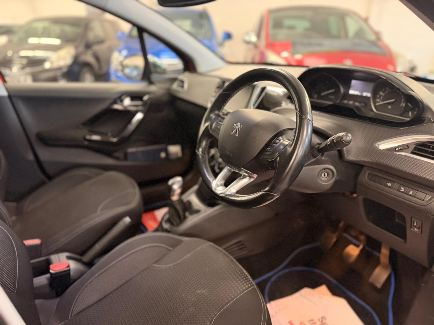 Used Peugeot 208 2017 for sale - 77396184: Photo 10