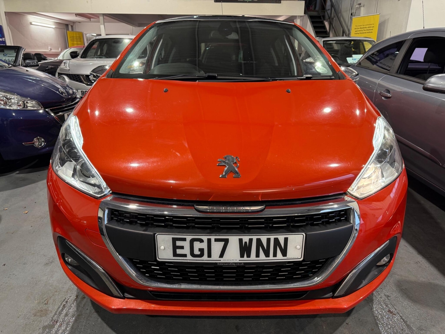 Used Peugeot 208 2017 for sale - 77396184: Photo 2