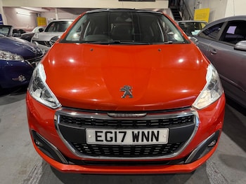 Used Peugeot 208 2017 for sale - 77396184: Photo