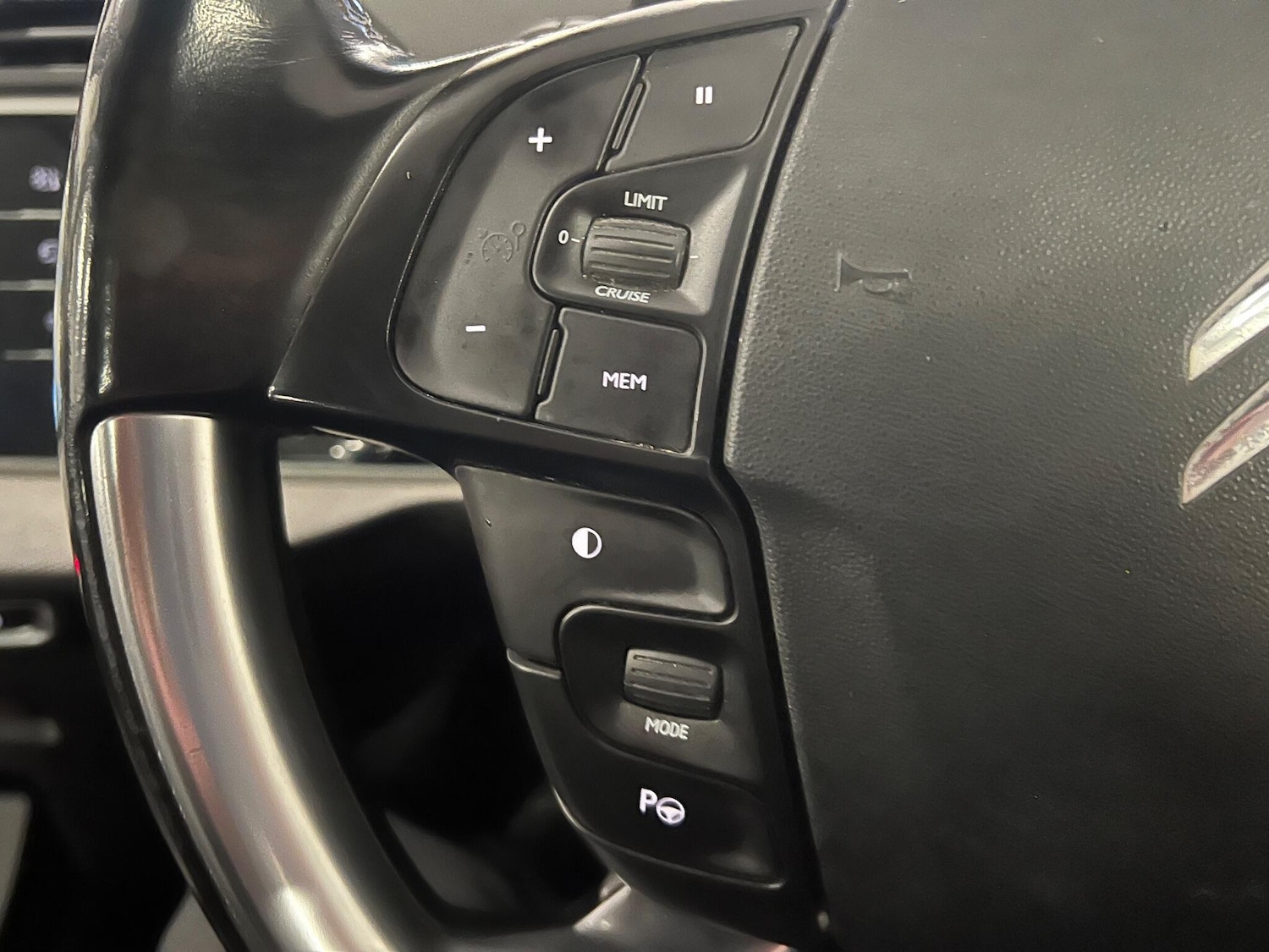 Used Citroen C4 Grand Picasso 2015 for sale - 76657503: Photo 14