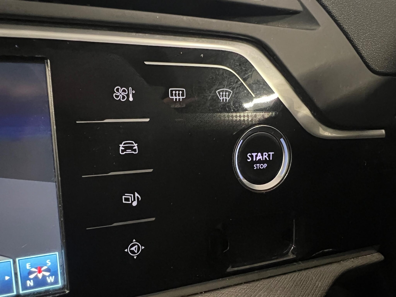 Used Citroen C4 Grand Picasso 2015 for sale - 76657503: Photo 27