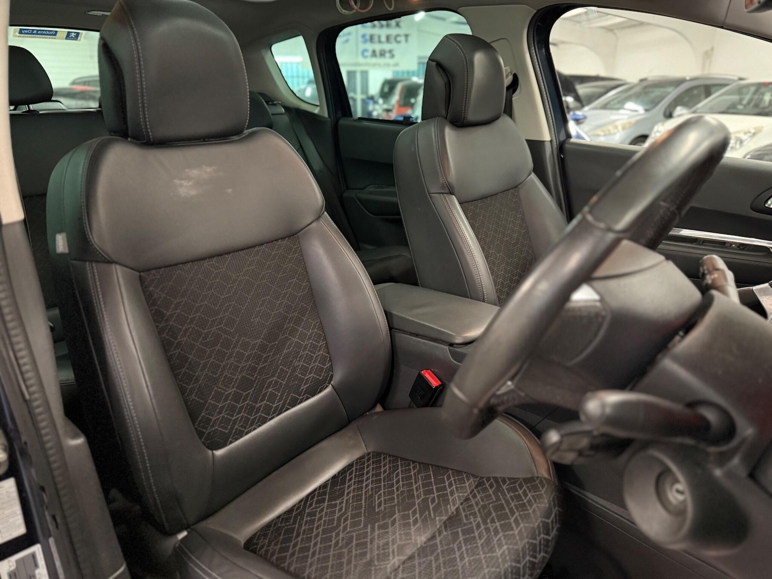 Used Peugeot 3008 2014 for sale - 76926740: Photo 12