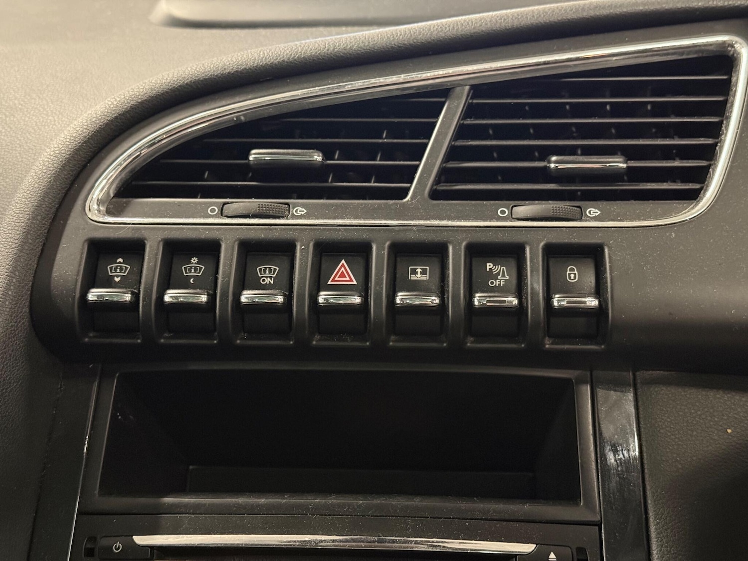 Used Peugeot 3008 2014 for sale - 76926740: Photo 33