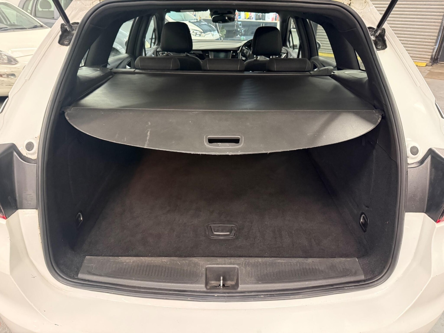 Used Vauxhall Astra 2017 for sale - 76800857: Photo 23