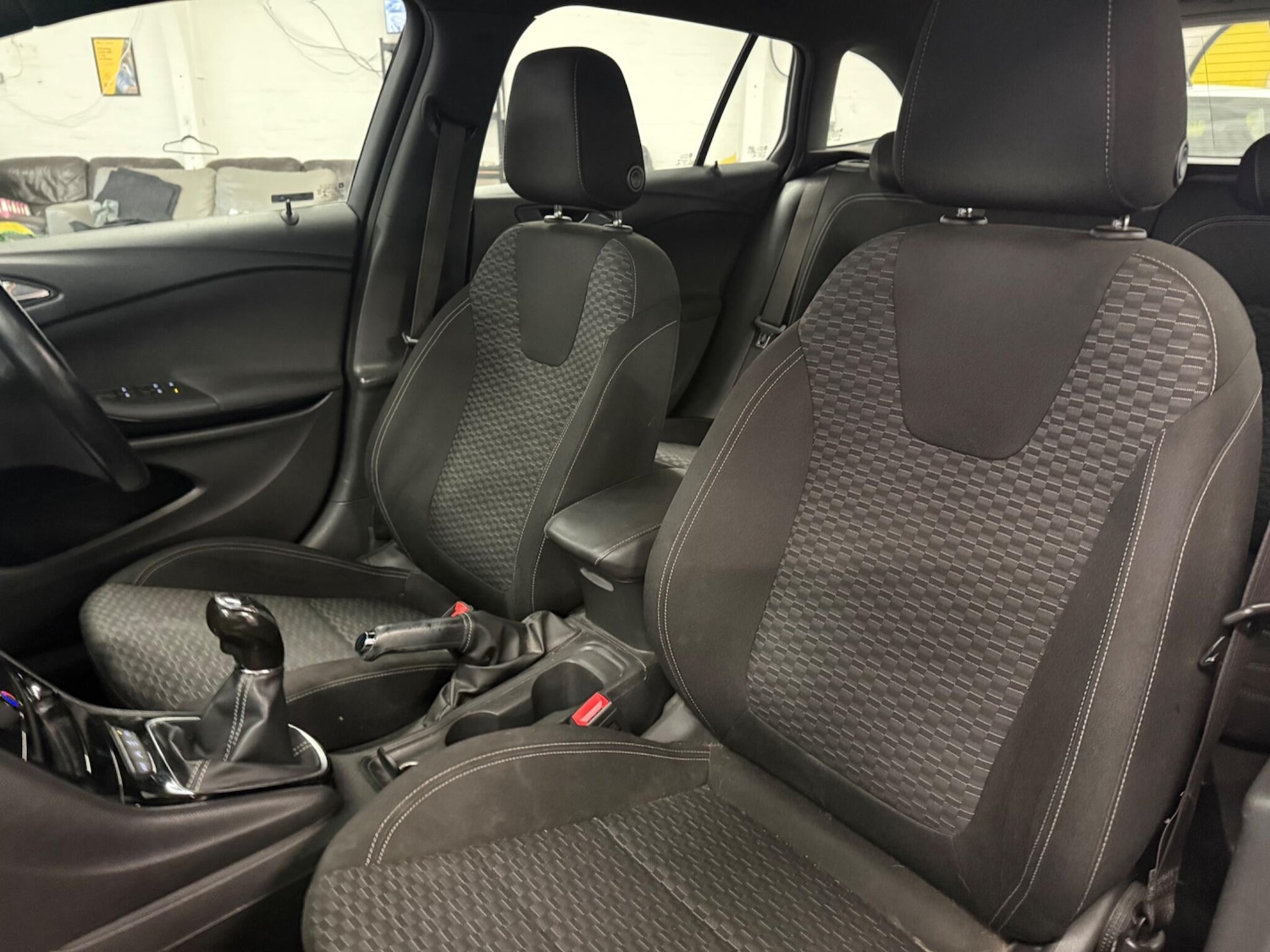 Used Vauxhall Astra 2017 for sale - 76800857: Photo 26