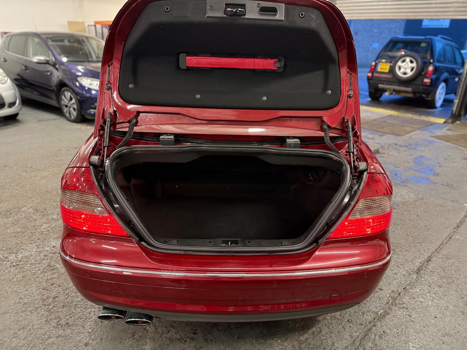 Used Mercedes-Benz CLK 2009 for sale - 77091594: Photo 30