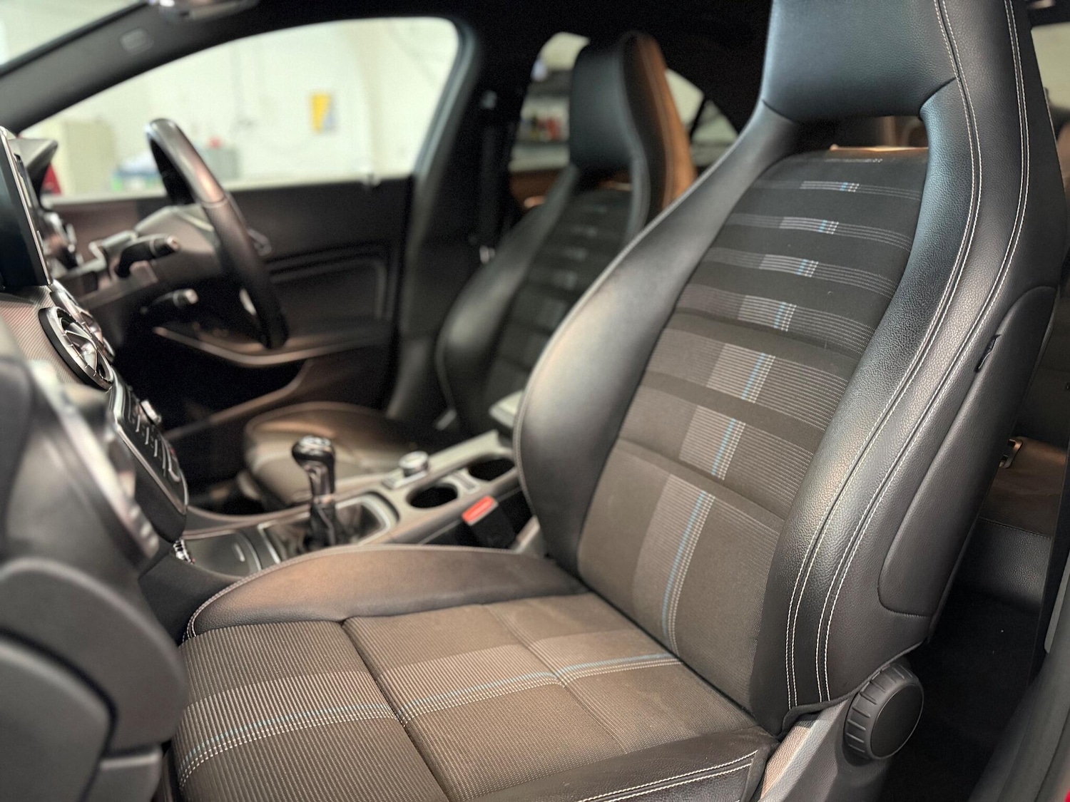 Used Mercedes-Benz CLA 2018 for sale - 77230208: Photo 35