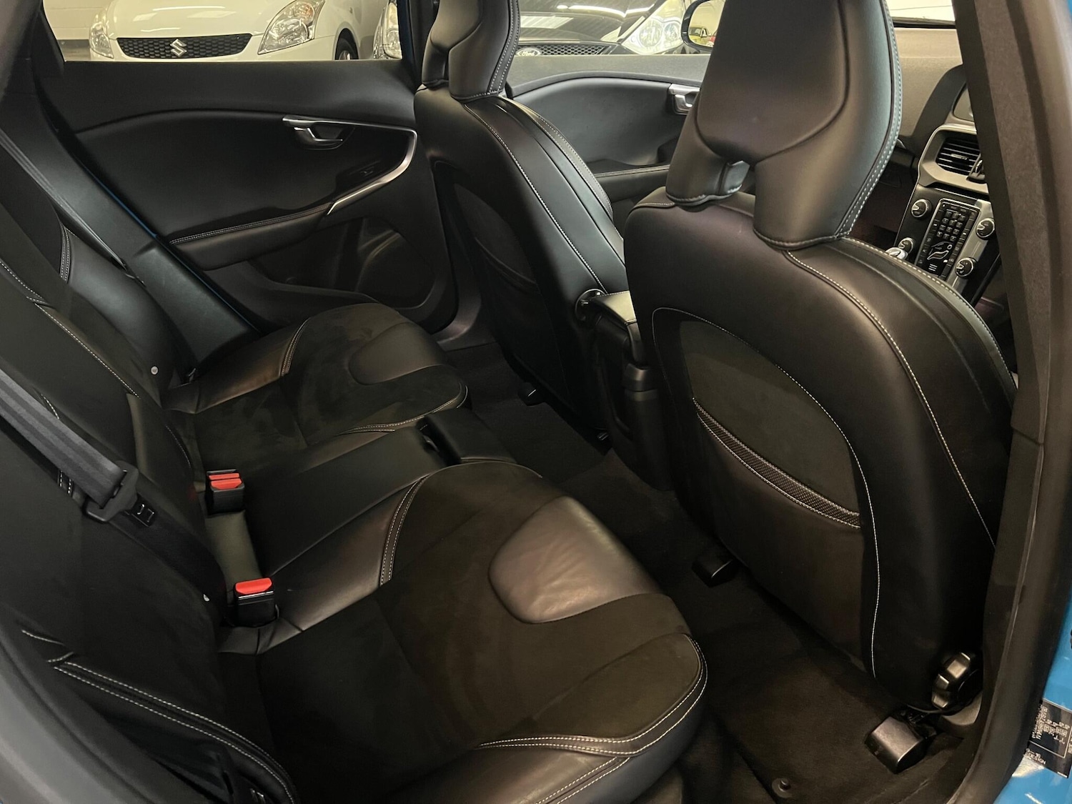 Used Volvo V40 2015 for sale - 76239443: Photo 13