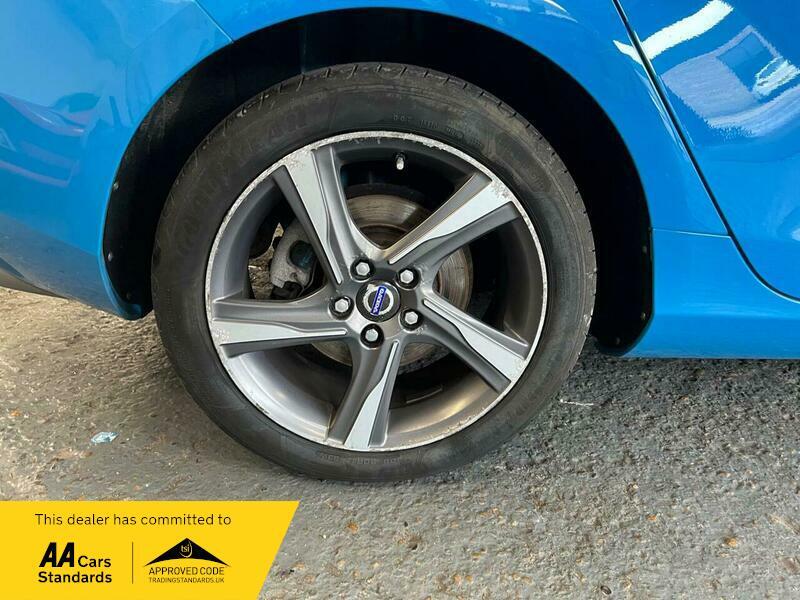 Used Volvo V40 2015 for sale - 76239443: Photo 27