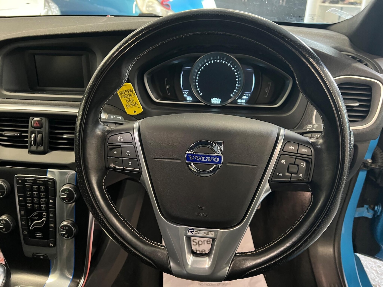 Used Volvo V40 2015 for sale - 76239443: Photo 33